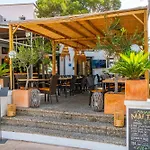 Alcina Hotel