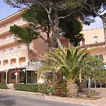 Hotel Alzina