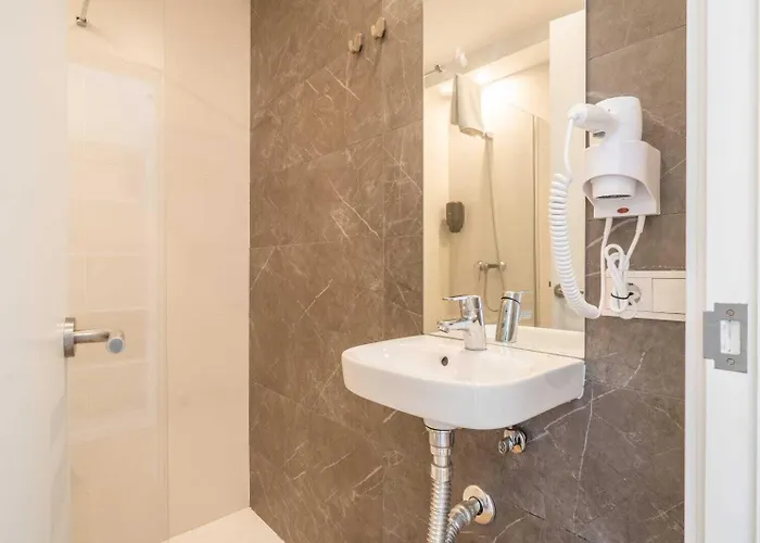 Alzina * קאלה ראטג'אדה