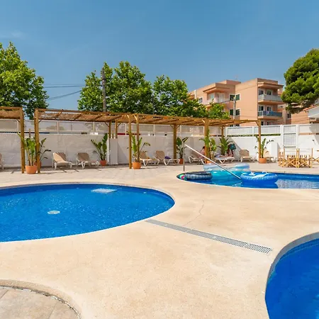 Alzina Hotel