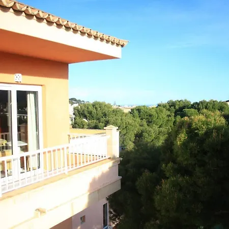 Alzina Ξενοδοχείο