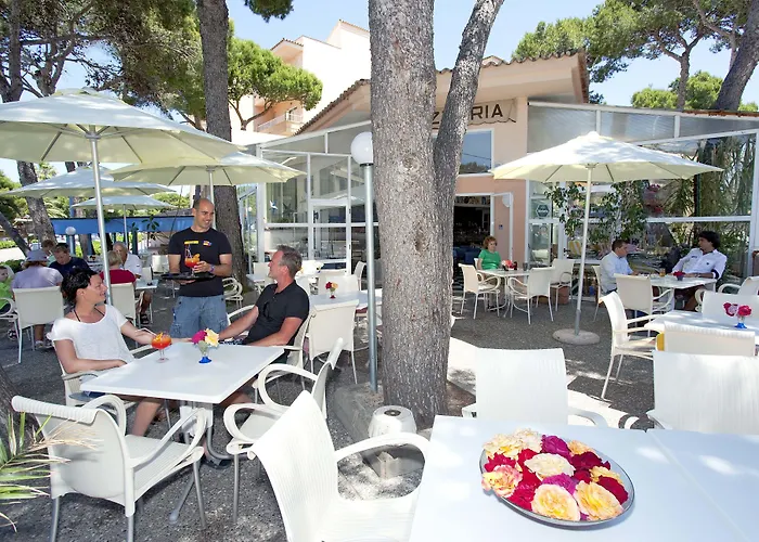 Alzina * Кала Ратьяда